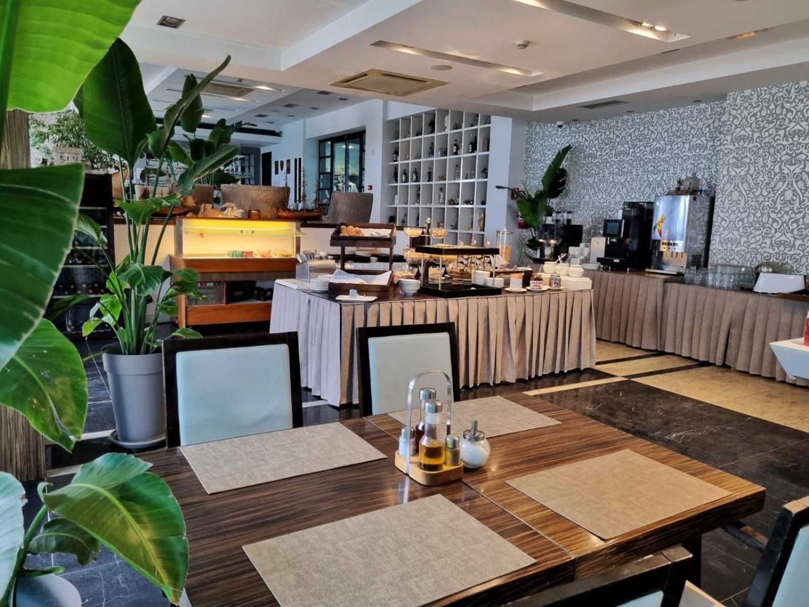 Hotel Gala Split Подстрана Экстерьер фото