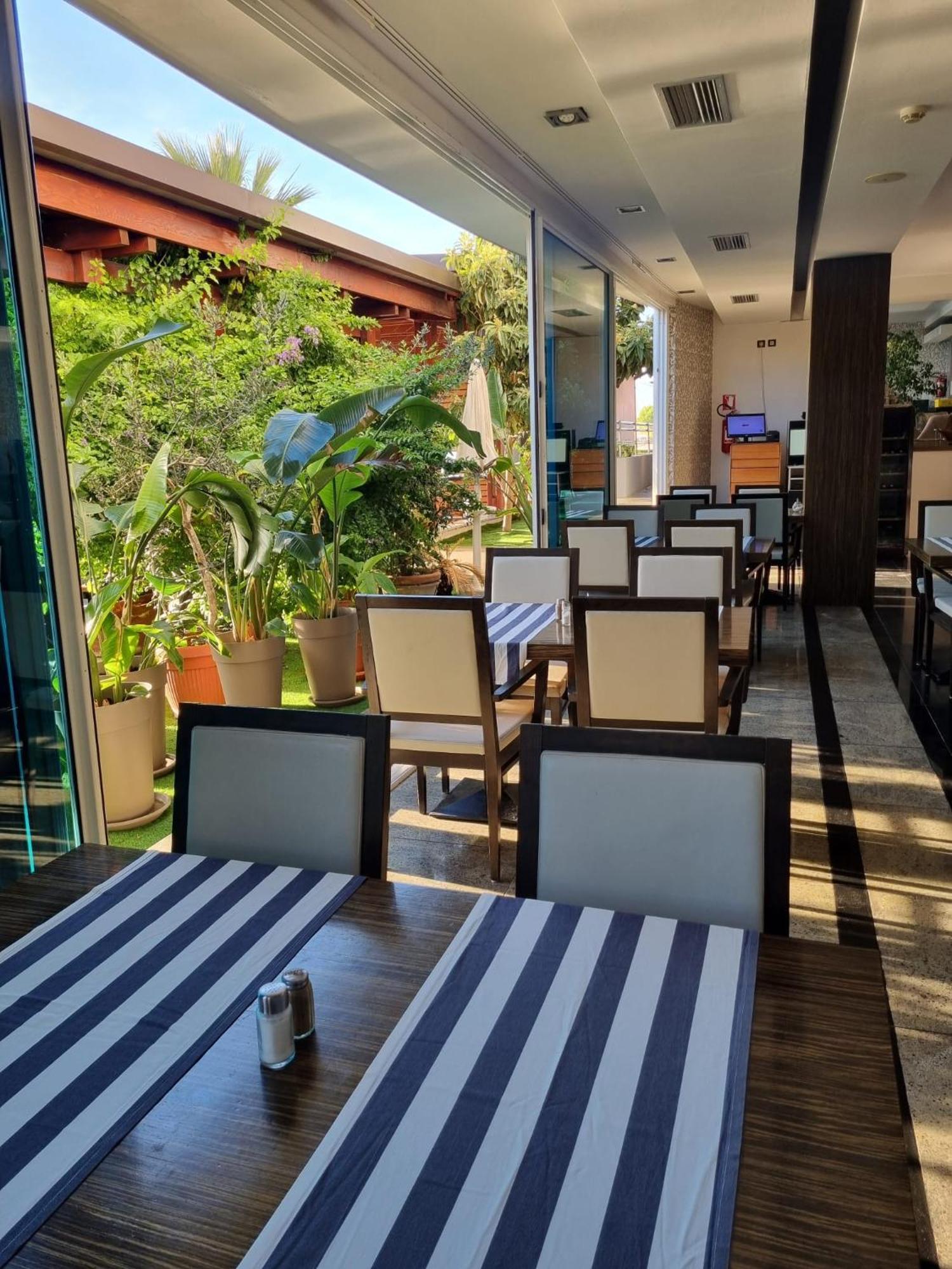 Hotel Gala Split Подстрана Экстерьер фото
